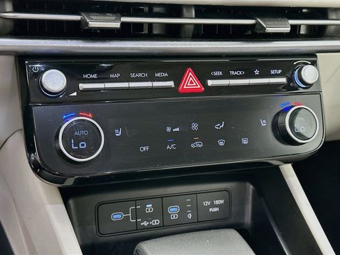 Used 2025 Hyundai Tucson SEL FWD image 23