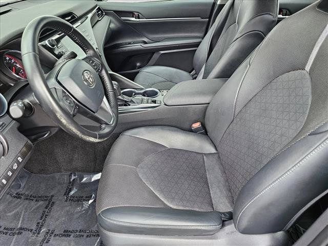 Used 2020 Toyota Camry XSE w/ Driver Assist Package FWD image 18