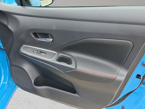 Certified 2025 Nissan Versa SR w/ Trunk Package FWD image 28