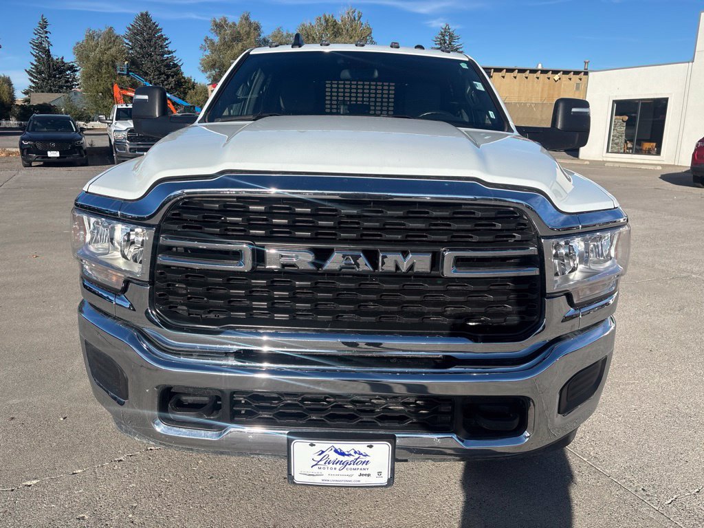 Used 2024 RAM 3500 SLT w/ Quick Order Package 2YG SLT AWD/4WD image 3