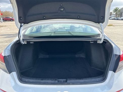 Used 2022 Honda Civic Touring image 34