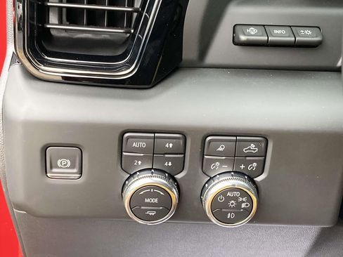 New 2025 GMC Sierra 1500 AT4X image 25