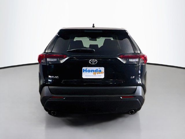 Used 2024 Toyota RAV4 LE FWD image 20