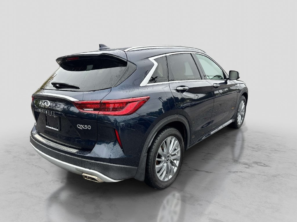 Used 2023 INFINITI QX50 Luxe AWD/4WD image 5