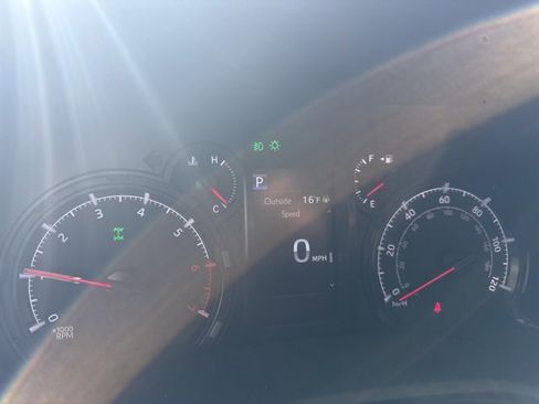 Used 2024 Toyota 4Runner SR5 Premium image 10