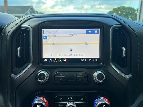 Used 2021 GMC Sierra 1500 AT4 w/ Technology Package AWD/4WD image 30