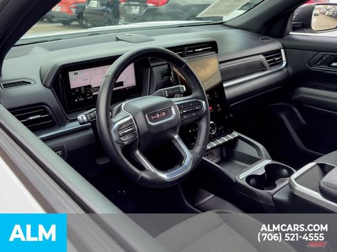 Used 2025 GMC Terrain Elevation AWD/4WD image 11