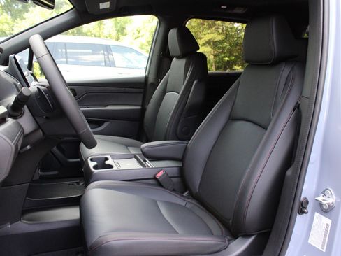 New 2026 Honda Odyssey Sport-L image 17