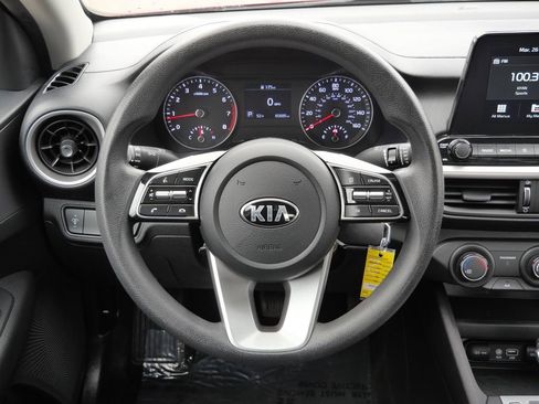 Used 2021 Kia Forte LXS image 31