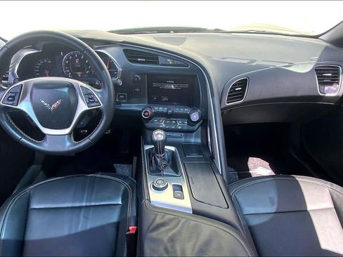Used 2015 Chevrolet Corvette Stingray Coupe RWD image 10
