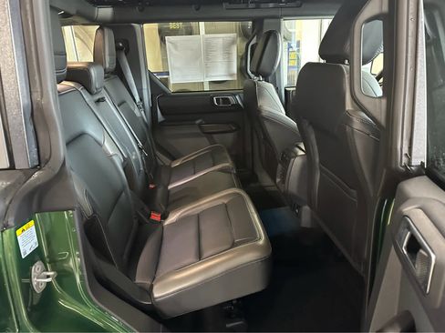 Used 2025 Ford Bronco Outer Banks image 35