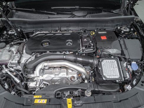 Certified 2026 Mercedes-Benz GLB 250 image 22