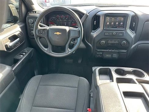 Used 2021 Chevrolet Silverado 1500 Custom image 16