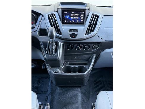 Used 2017 Ford Transit 150 XL image 8