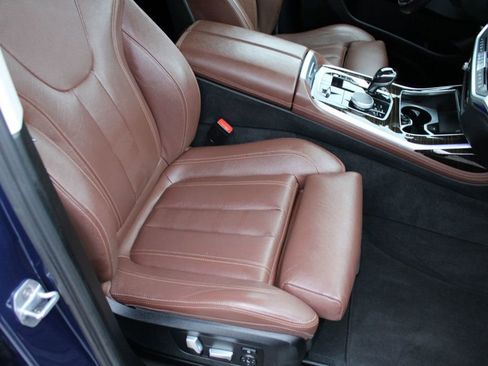 Used 2020 BMW X7 xDrive40i w/ Premium Package image 15