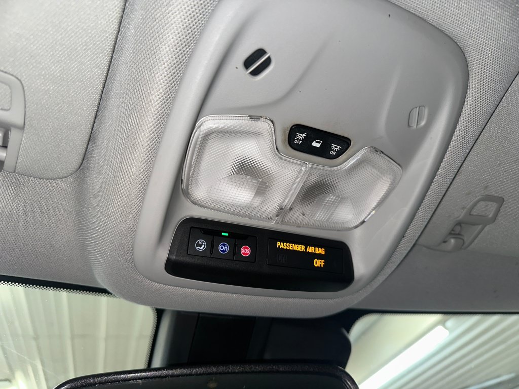 Used 2021 Chevrolet TrailBlazer LT w/ Convenience Package FWD image 16