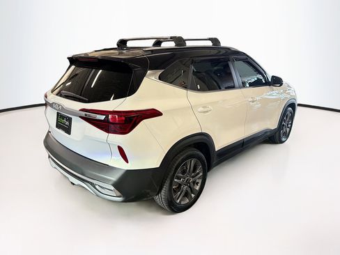 Used 2023 Kia Seltos S w/ Navigation Package AWD/4WD image 9