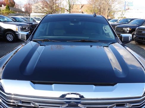 Used 2022 GMC Sierra 1500 Denali image 6