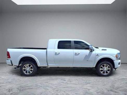 Used 2024 RAM 2500 Limited w/ Towing Technology Group AWD/4WD image 8