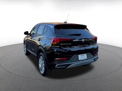 Used 2025 Buick Encore GX Preferred image 11