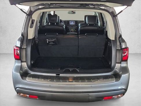 Used 2018 INFINITI QX80 4WD w/ Driver Assistance Package image 7