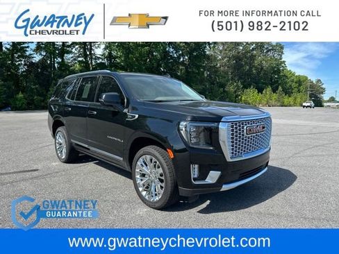 Used 2024 GMC Yukon Denali w/ Max Trailering Package AWD/4WD image 3