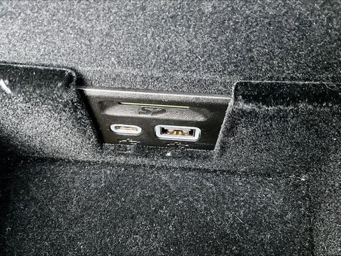 Used 2020 Cadillac XT5 Premium Luxury image 35