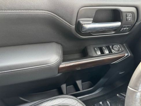Used 2020 GMC Sierra 1500 SLT w/ SLT Convenience Package image 29