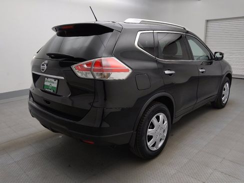 Used 2016 Nissan Rogue S w/ Appearance Package FWD image 9