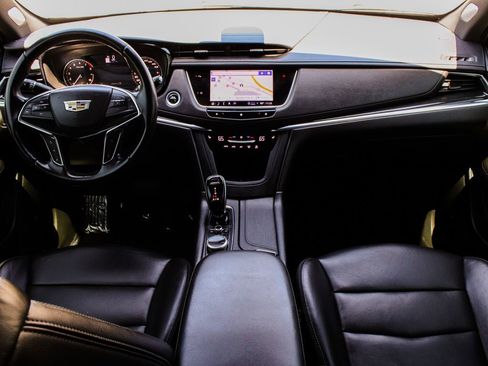 Used 2021 Cadillac XT5 Premium Luxury image 43