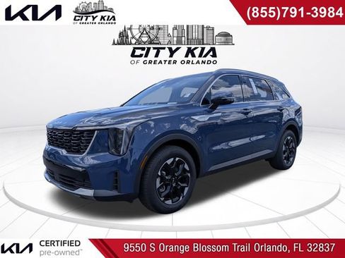 Used 2026 Kia Sorento S FWD image 1