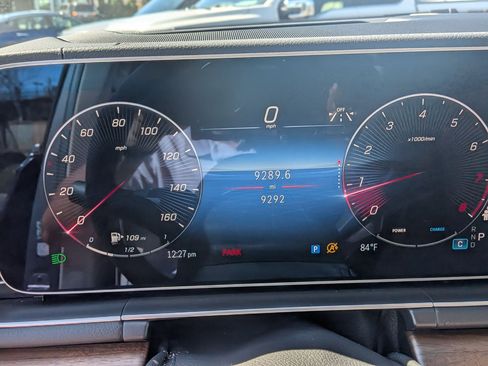 Certified 2025 Mercedes-Benz GLE 580 4MATIC image 17