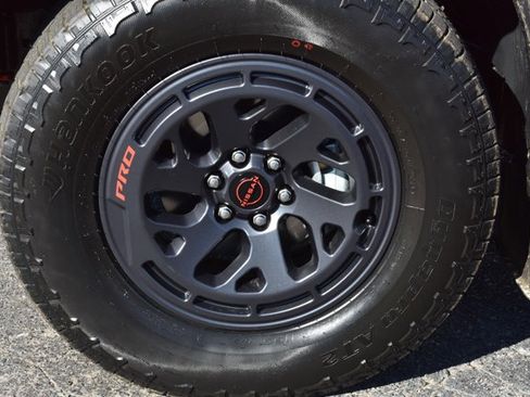 New 2026 Nissan Frontier PRO-4X w/ Pro-4x Convenience Package image 10