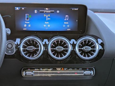 Certified 2025 Mercedes-Benz GLA 35 AMG 4MATIC image 17