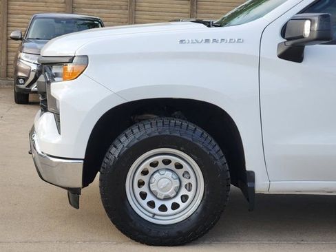 Used 2024 Chevrolet Silverado 1500 W/T w/ WT Value Package image 15