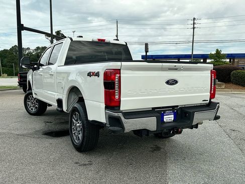 Used 2026 Ford F250 Lariat AWD/4WD image 6