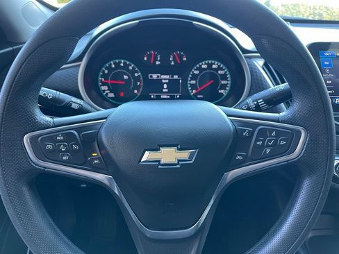 Used 2024 Chevrolet Malibu LS w/ Driver Confidence Package FWD image 21
