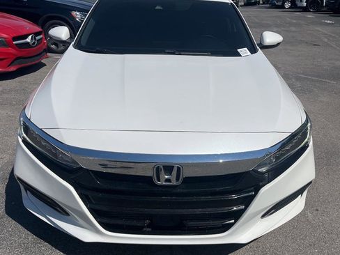 Used 2018 Honda Accord EX-L image 2
