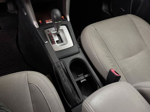 Used 2018 Subaru Forester 2.5i Limited AWD/4WD image 18