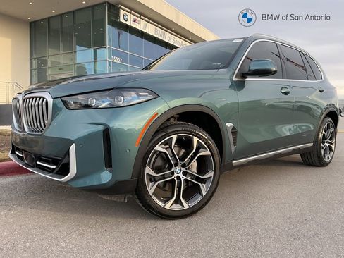 Certified 2025 BMW X5 sDrive40i w/ Parking Assistance Package image 1