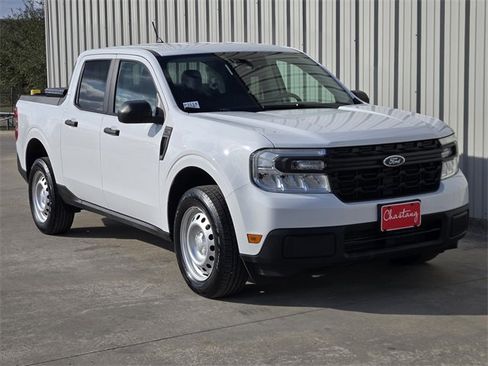 Used 2022 Ford Maverick XL image 7