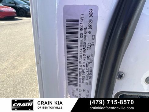 Used 2018 RAM 2500 Tradesman w/ Chrome Appearance Group AWD/4WD image 9