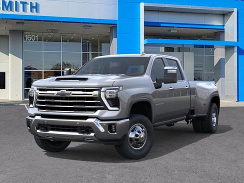 New 2026 Chevrolet Silverado 3500 LTZ image 6