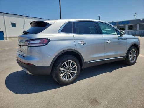 Used 2022 Lincoln Nautilus Reserve AWD/4WD image 4