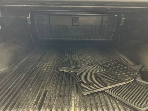 Used 2018 Chevrolet Silverado 1500 LT w/ All Star Edition AWD/4WD image 26
