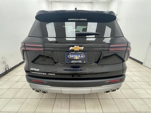 New 2026 Chevrolet Traverse LT w/ Driver Confidence Package AWD/4WD image 20