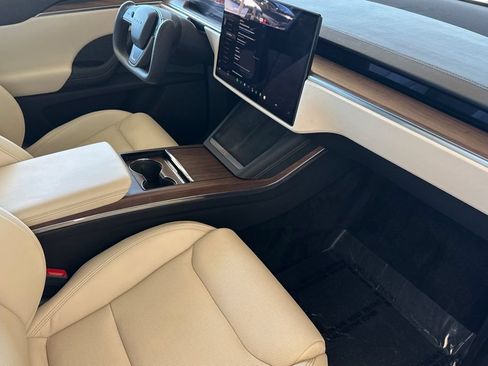 Used 2022 Tesla Model X AWD/4WD image 14