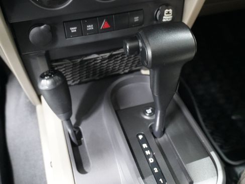 Used 2009 Jeep Wrangler Rubicon w/ Dual Top Group AWD/4WD image 26