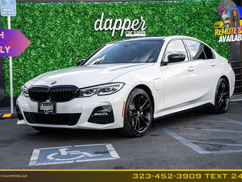 Used 2021 BMW 330e w/ M Sport Package RWD image 1