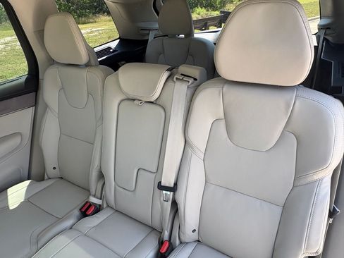 New 2026 Volvo XC90 B6 Ultra w/ Lounge Package AWD/4WD image 21